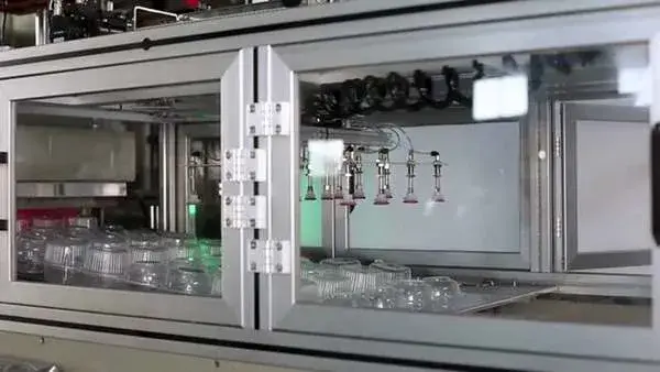 ماكينة تشكيل حراري لصناديق الكيك البلاستيكية (HY-63/78)