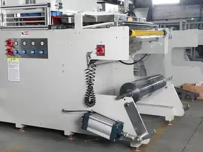 نظام تحميل وتغذية المادة