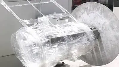 اعادة لفّ المخلفات البلاستيكية