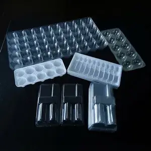 ماكينة تصنيع البلاستيك بالفاكيوم ذات ثلاث محطات (PP/PET/PS/PVC)