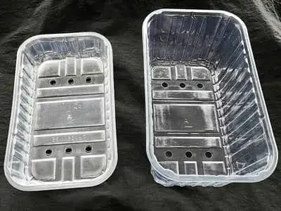 ماكينات تشكيل حراري للبلاستيك متعددة المحطات