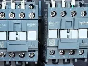 محوّل التردّد