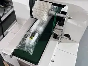 ناقل الأكواب